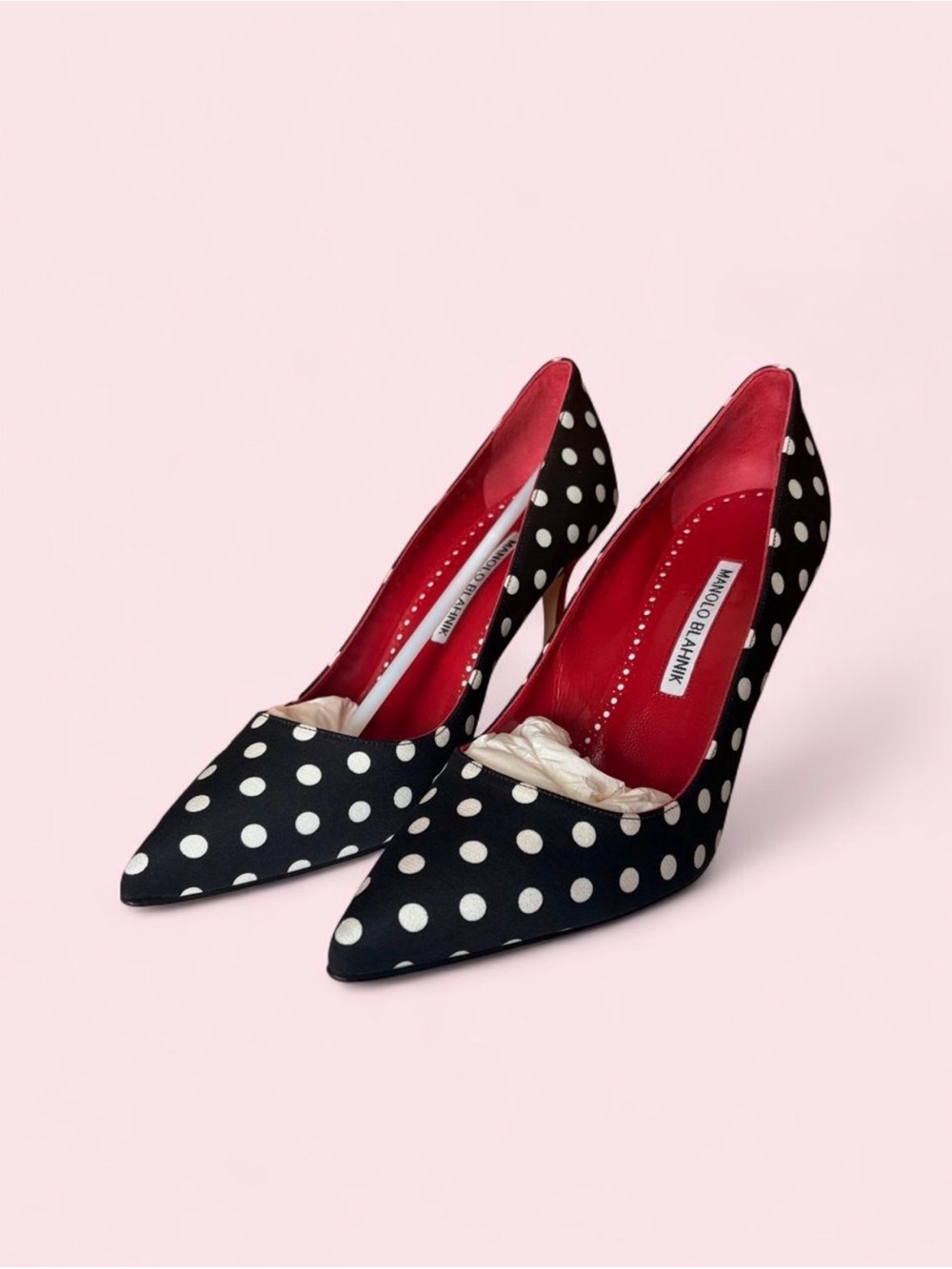 Polka Dot Pointed-Toe Manolo Blahnik Pumps - Black/White/Red